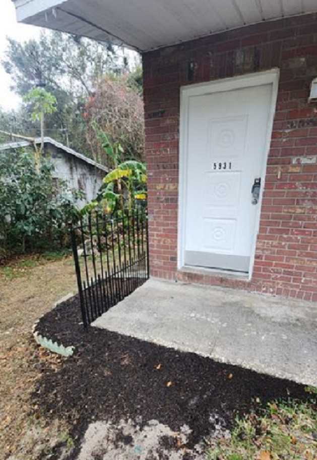 5931 Plaza View Dr #5931 - Photo 2 of 5