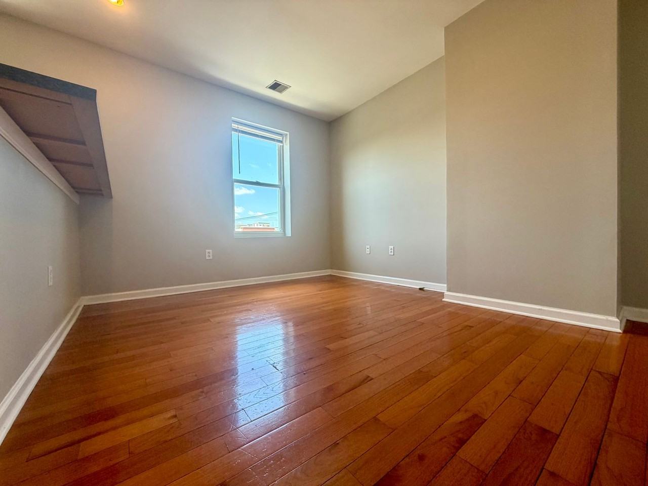 2725 E Lehigh Ave #3 - Photo 5 of 20