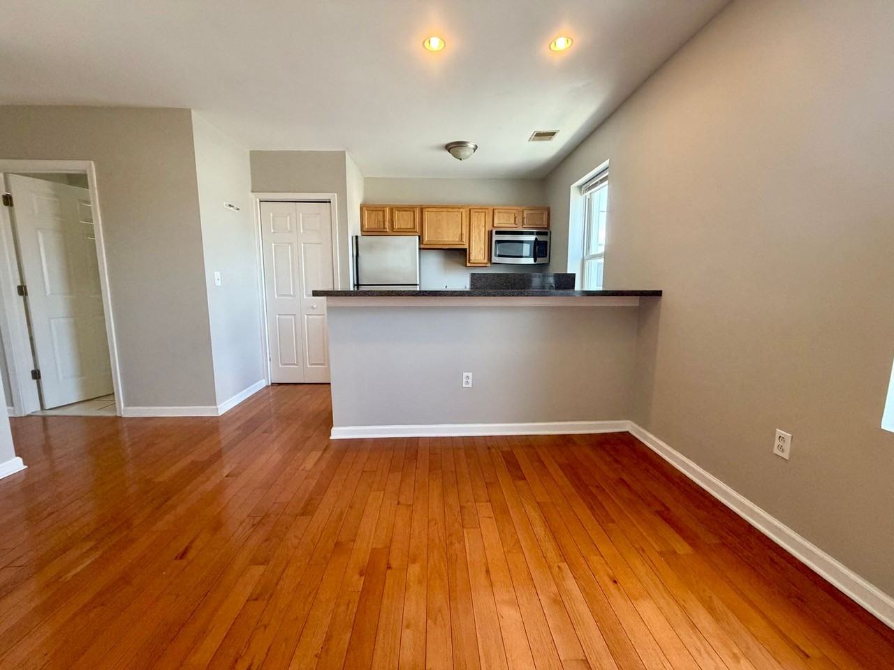 2725 E Lehigh Ave #3 - Photo 7 of 20