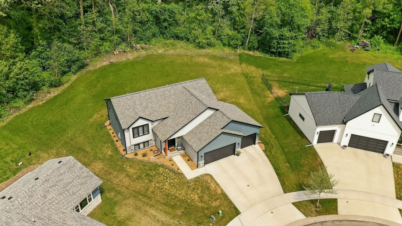 5411 Destination Ln Ne - Photo 2 of 39