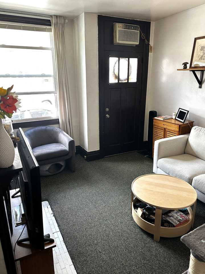 176 1/2 45th St #176-1-2 - Photo 2 of 17