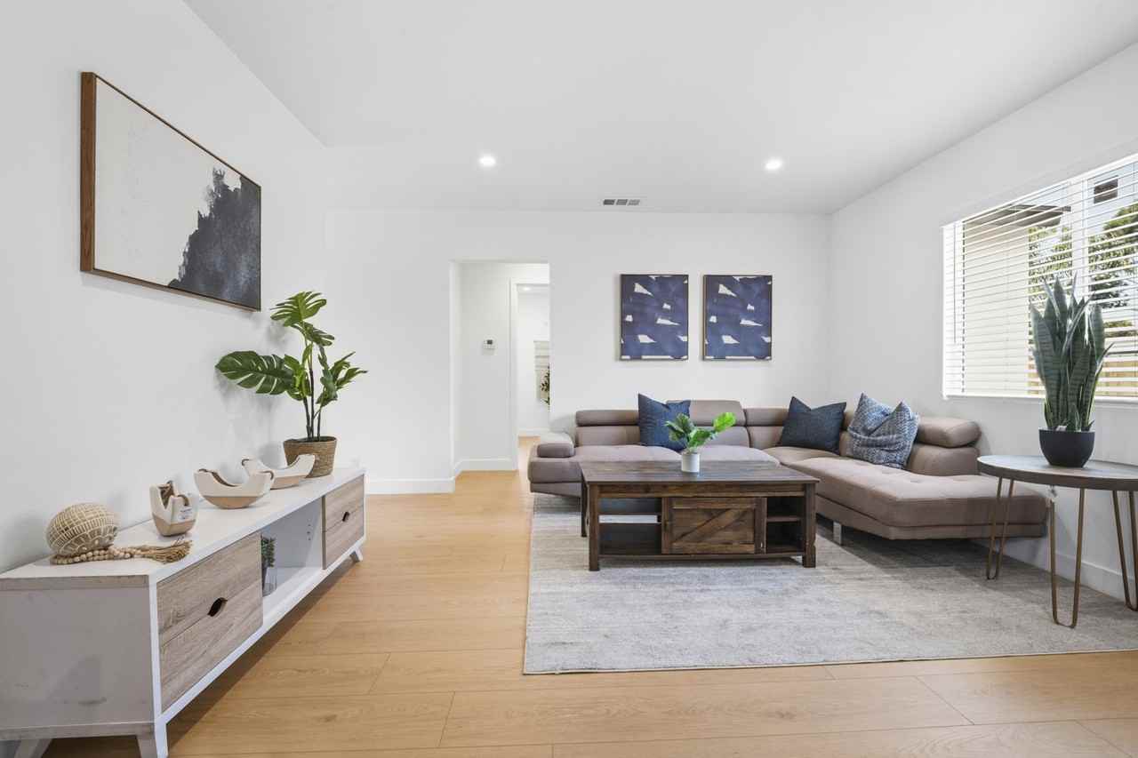 12301 Granite Pl - Photo 5 of 18