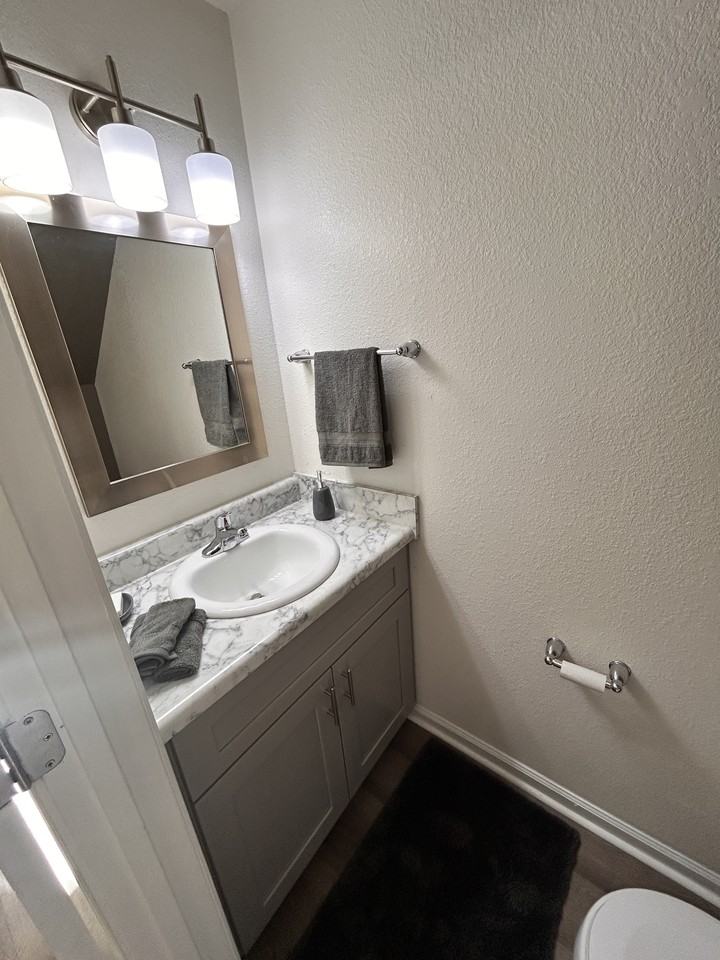 1249 Fords Pointe Cir #1249 - Photo 6 of 11