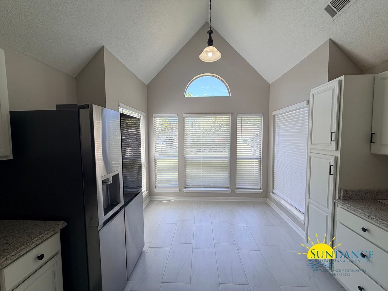 1897 Turnberry Ct - Photo 5 of 31