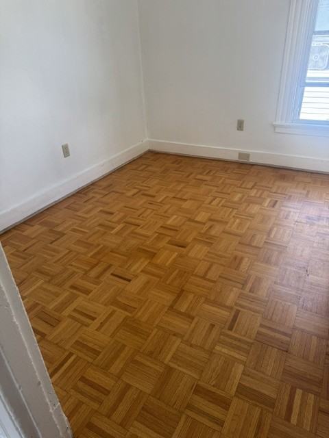 281 Lloyd St #2 - Photo 7 of 11