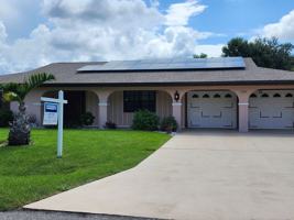 featured image of 3280 Glencove St