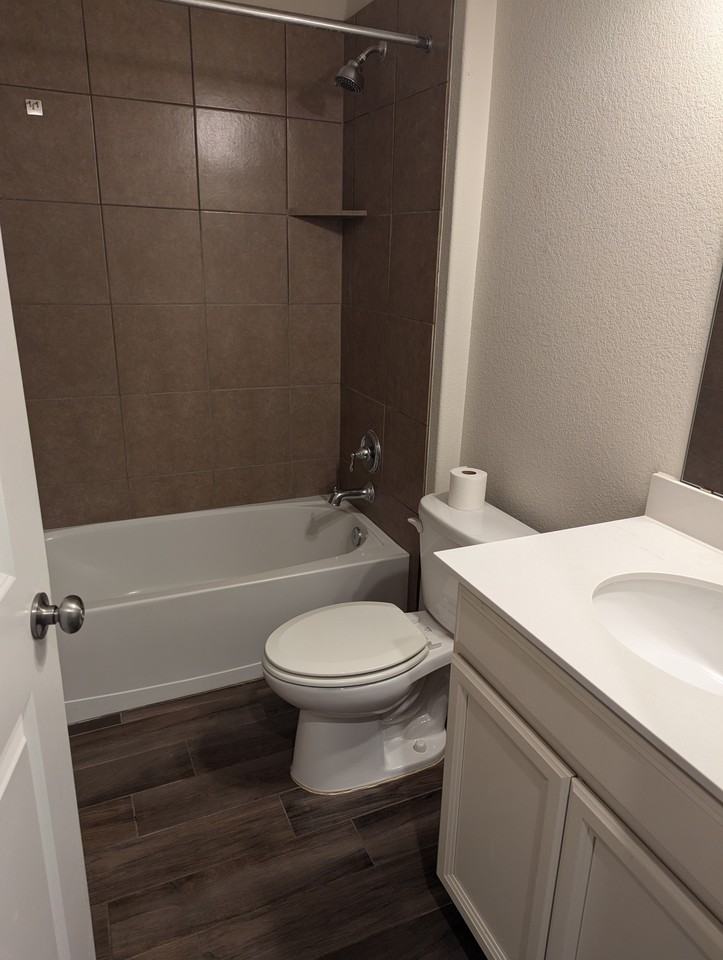132 Andele Way #NA - Photo 2 of 10