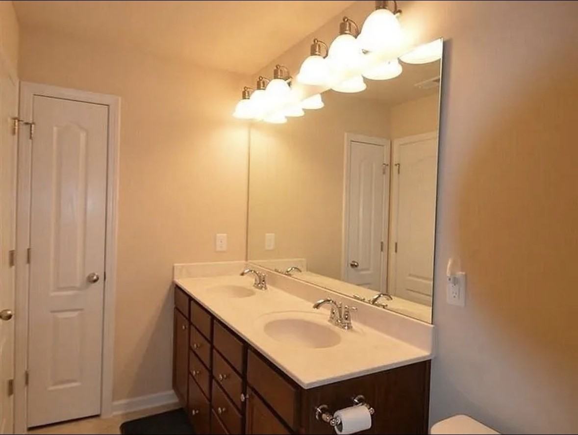 4006 Kentworth Dr - Photo 4 of 14