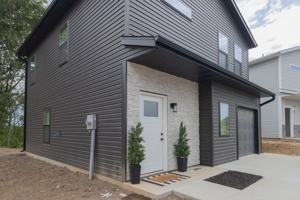 featured image of 2832 Emery Dr