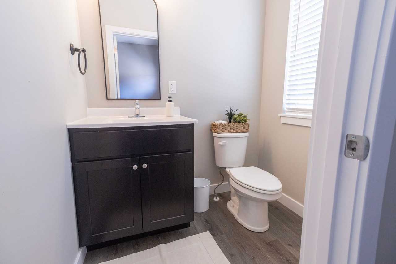 2832 Emery Dr - Photo 3 of 50