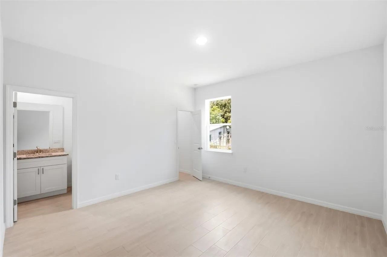 67 Glover St #102 - Photo 5 of 10