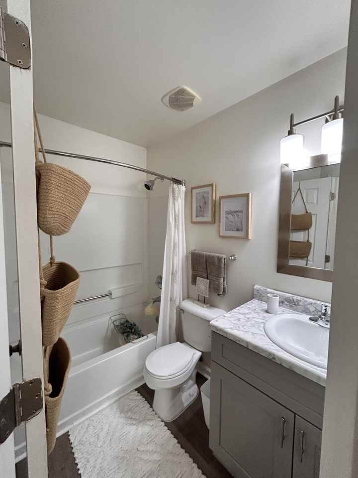1139 Fords Pointe Cir #1139 - Photo 5 of 11