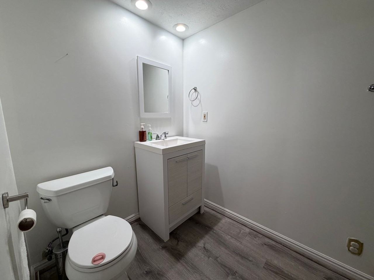 2080 E Debeers Dr - Photo 6 of 12