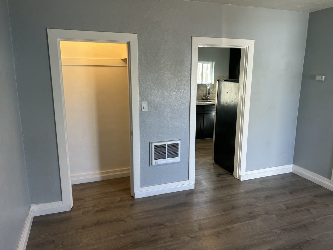 240 E Main St #3 - Photo 7 of 30