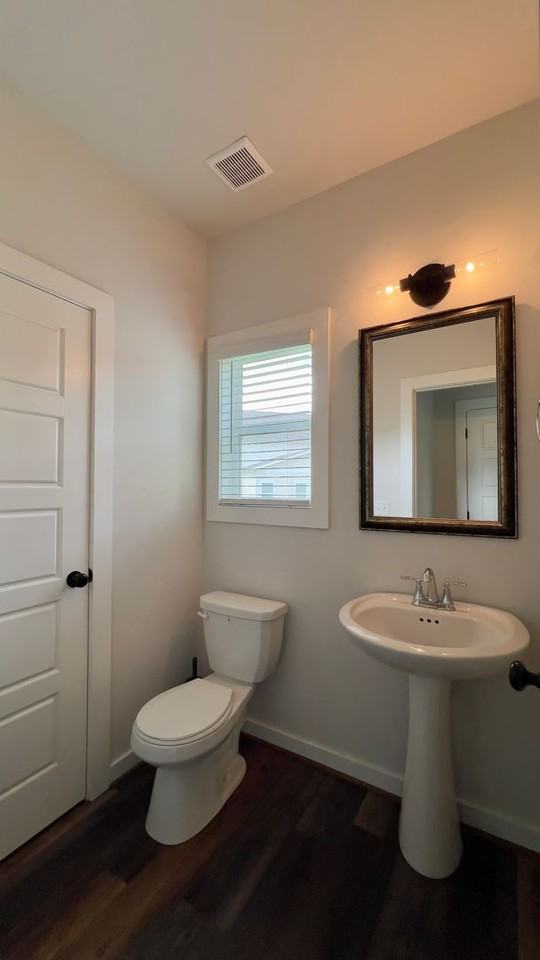 416 Jack Hampton Dr - Photo 4 of 10