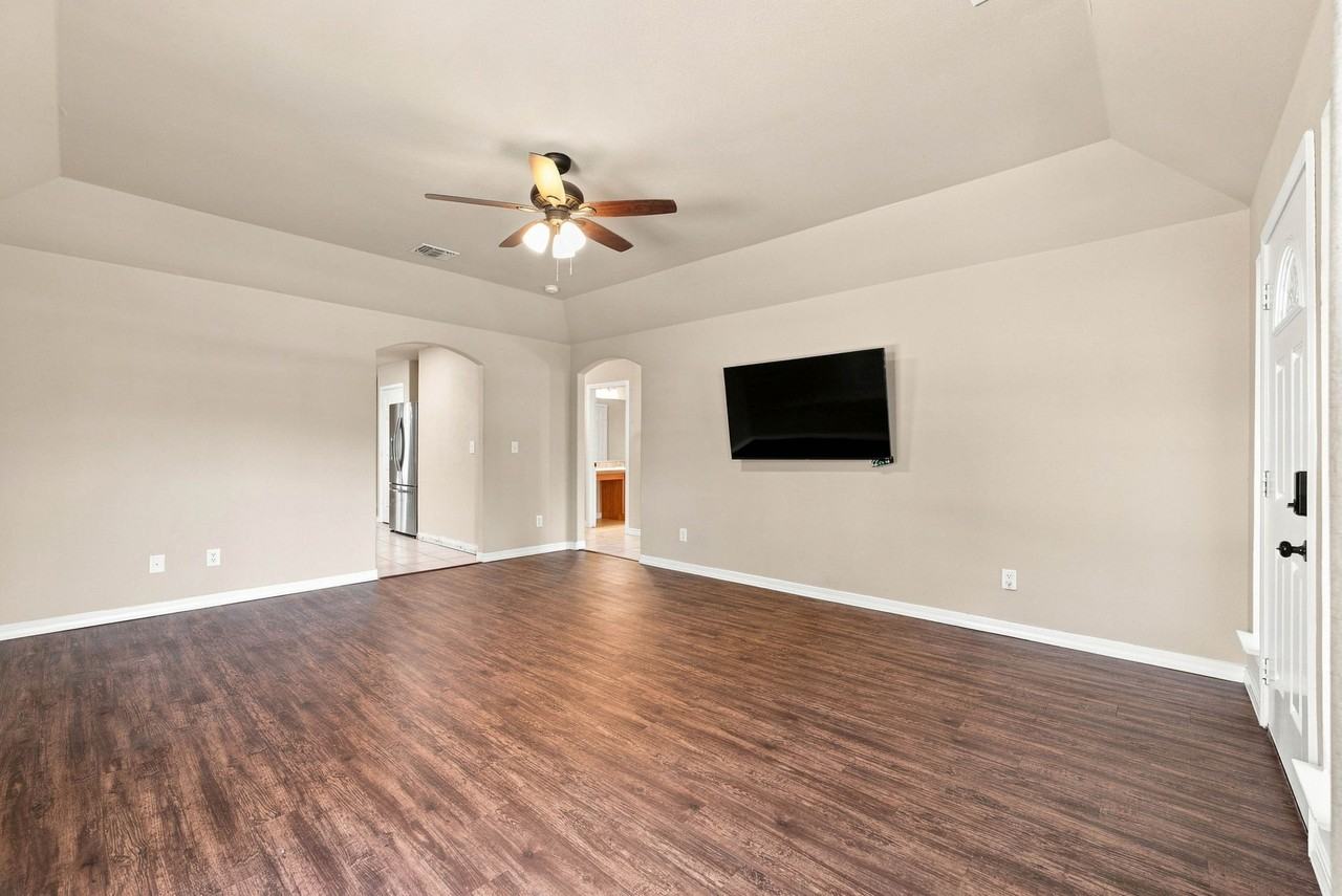11707 Jarvis Dr #NA - Photo 5 of 19