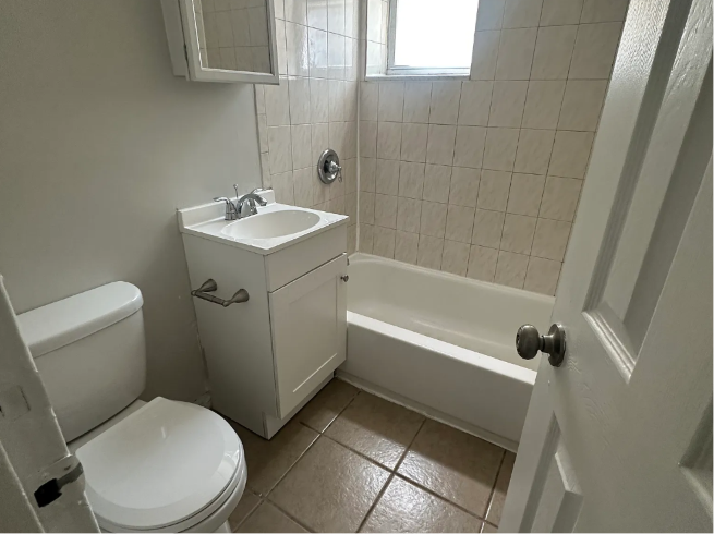 184 Fairview Ave #A2 - Photo 5 of 6