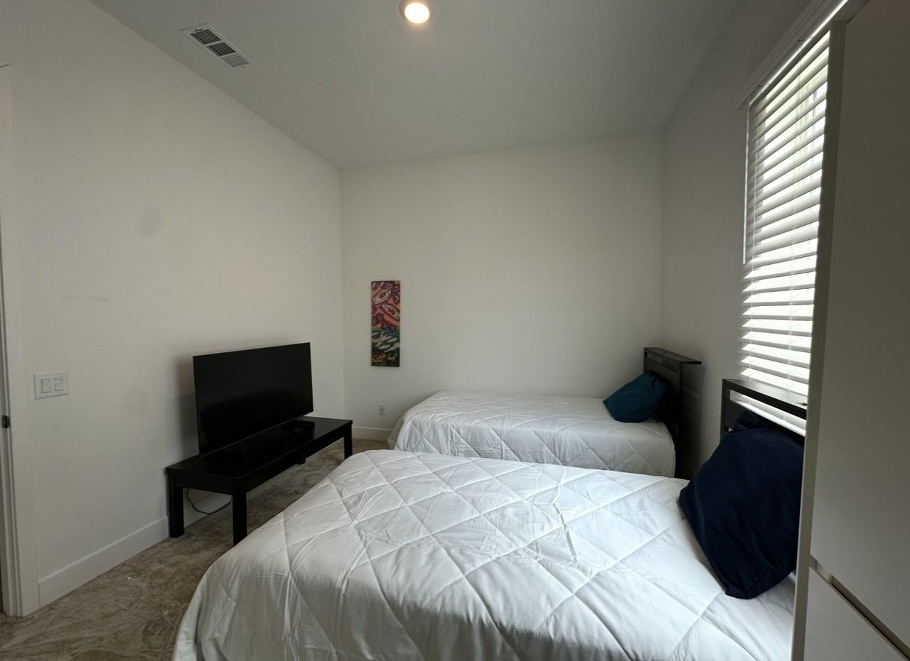 27148 Skyland Way #NA - Photo 2 of 33