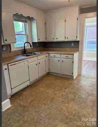 1106 8th St Ne #NA - Photo 4 of 10