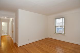 Ellinwood Apartments - Photo 1 of 1