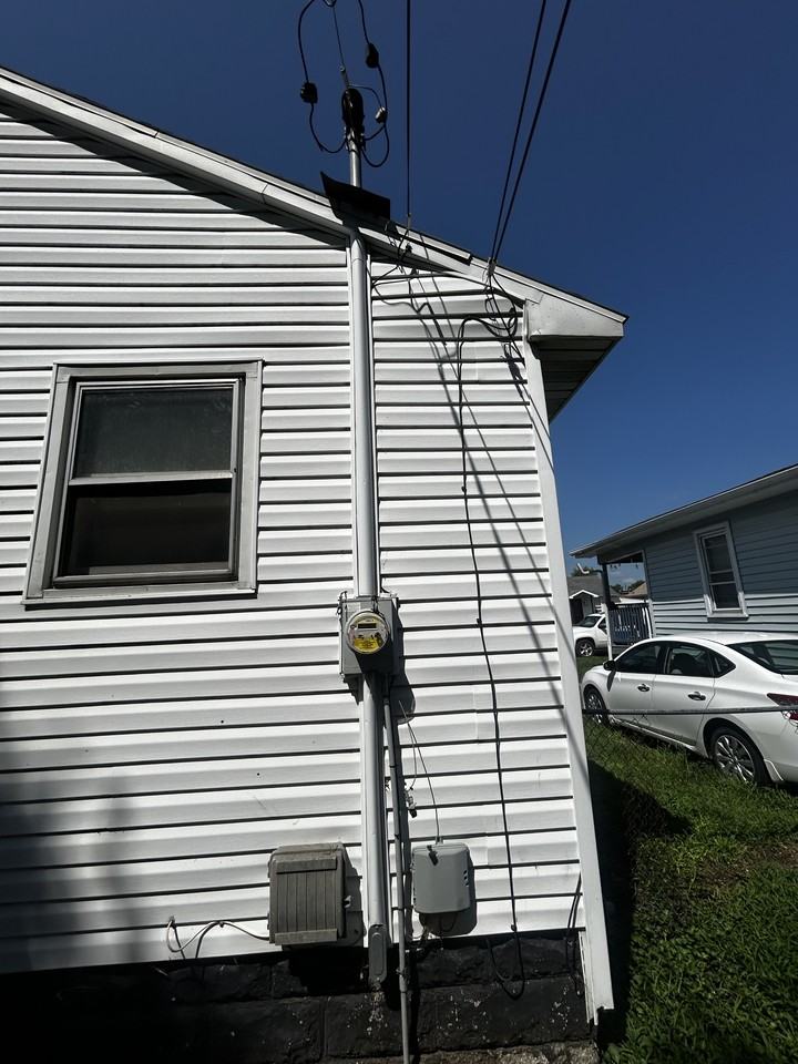 224 Lincoln Ave #NA - Photo 2 of 18