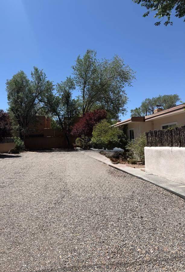 208 Laughlin St #NA - Photo 2 of 14