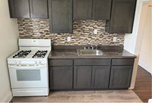 460 Franklin Ave #C6 - Photo 1 of 1