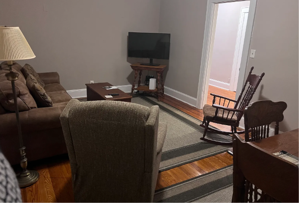 460 Franklin Ave #C6 - Photo 6 of 11