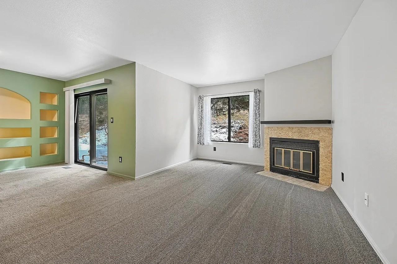 3461 Trenary Ln - Photo 4 of 20