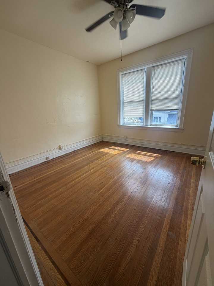894 Kennedy Blvd #33 - Photo 5 of 10