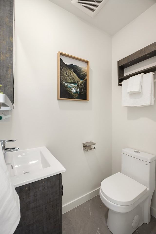1400 N 95th St #1400 - Photo 3 of 20