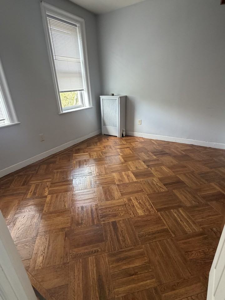 880 Kennedy Blvd #41 - Photo 5 of 9