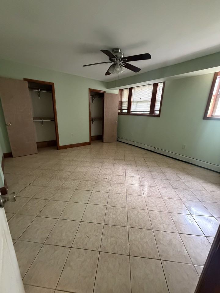 880 Kennedy Blvd #108 - Photo 3 of 16