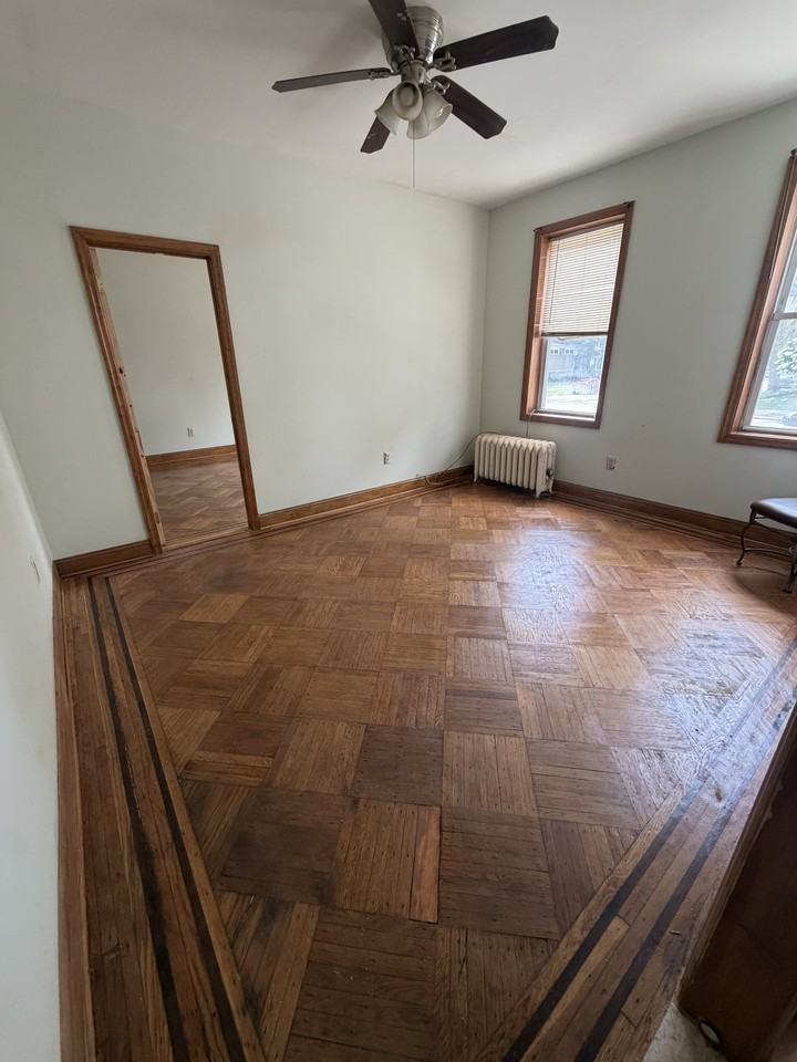 880 Kennedy Blvd #108 - Photo 5 of 16