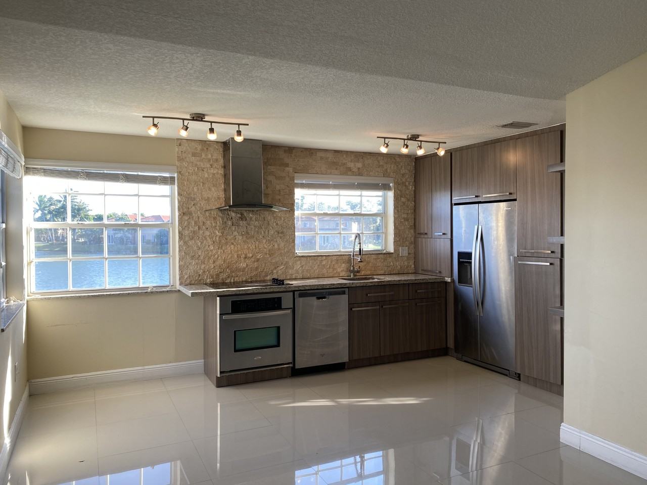 14601 Balgowan Rd #2-202 - Photo 3 of 5