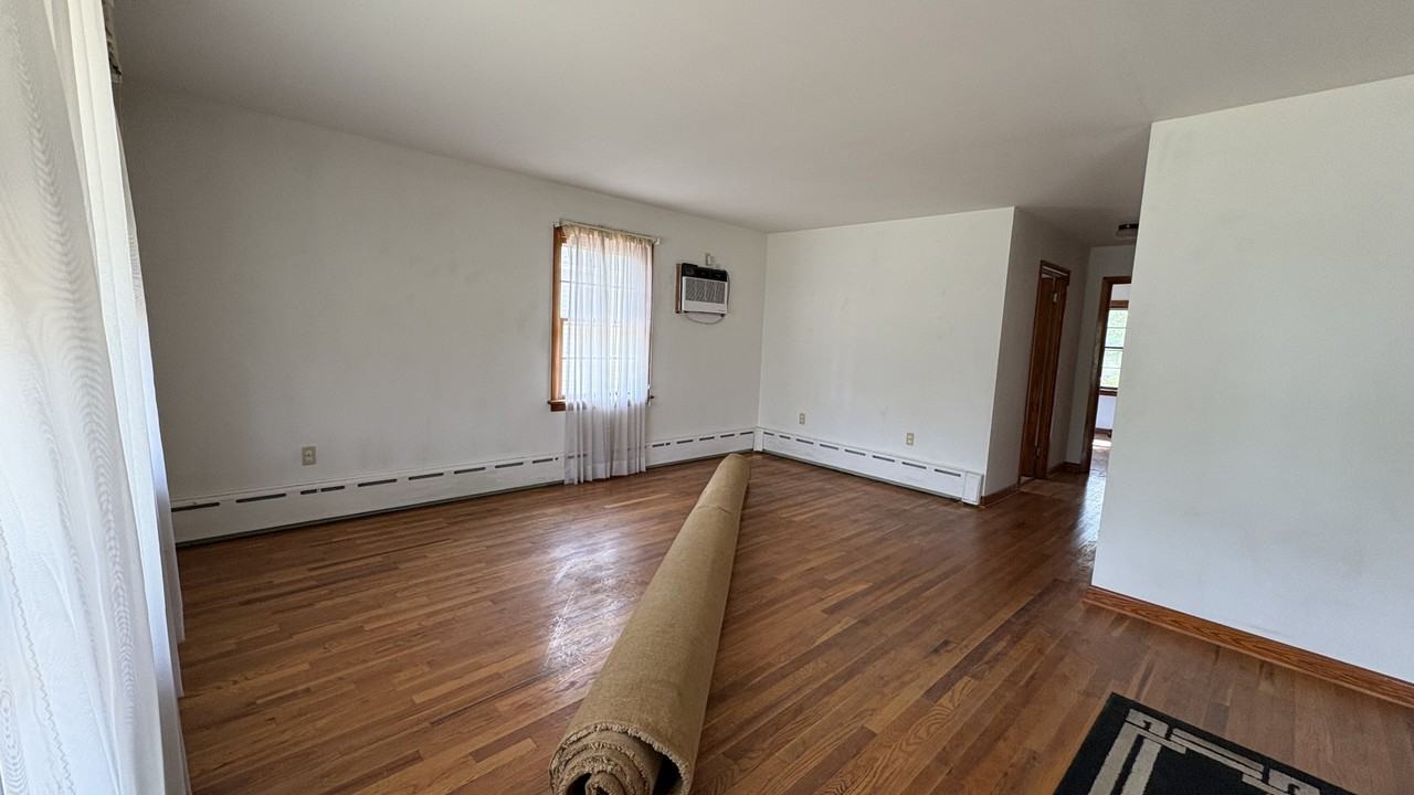 1859 George St #NA - Photo 2 of 22