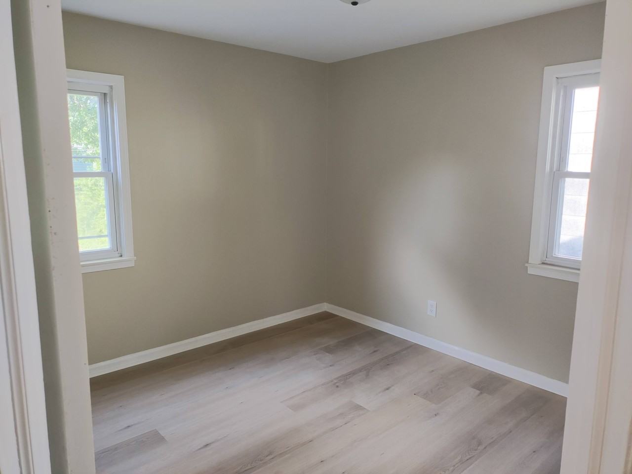 24399 Hopkins St #NA - Photo 5 of 6
