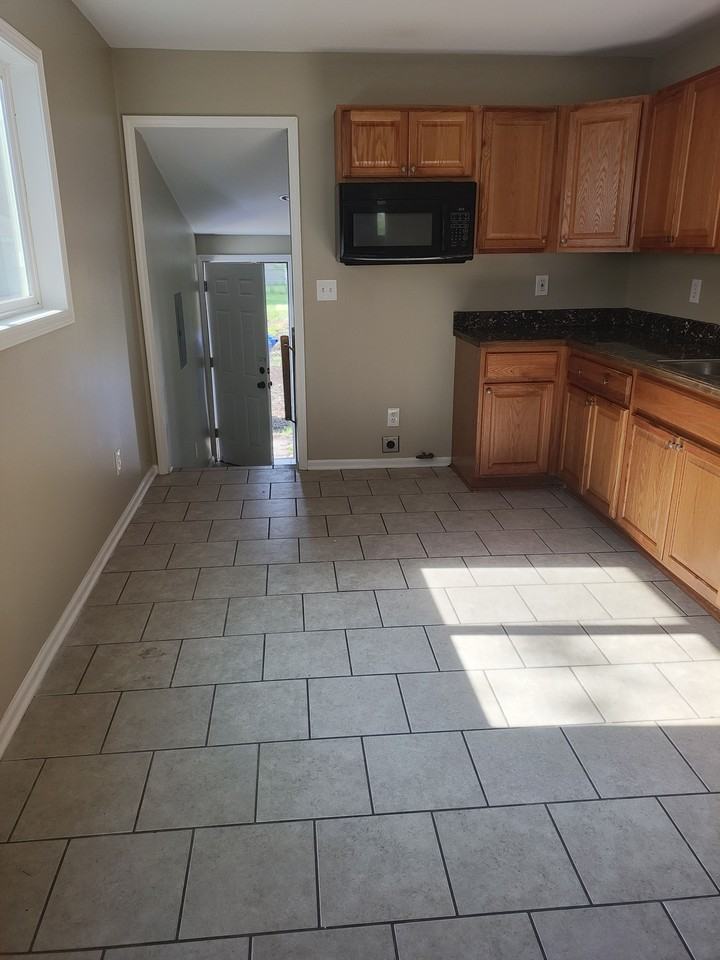24399 Hopkins St #NA - Photo 6 of 6
