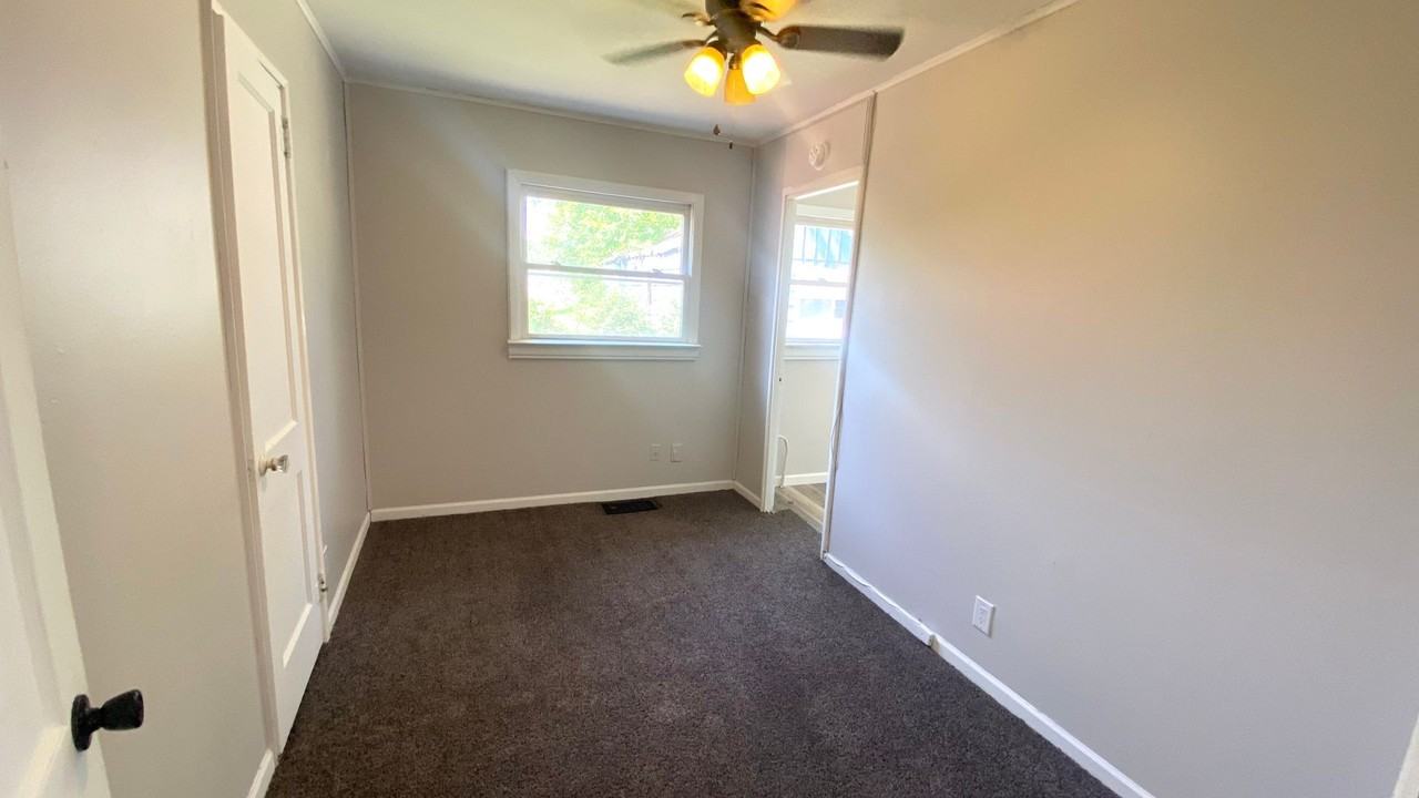 903 W Purtscher Dr - Photo 4 of 9
