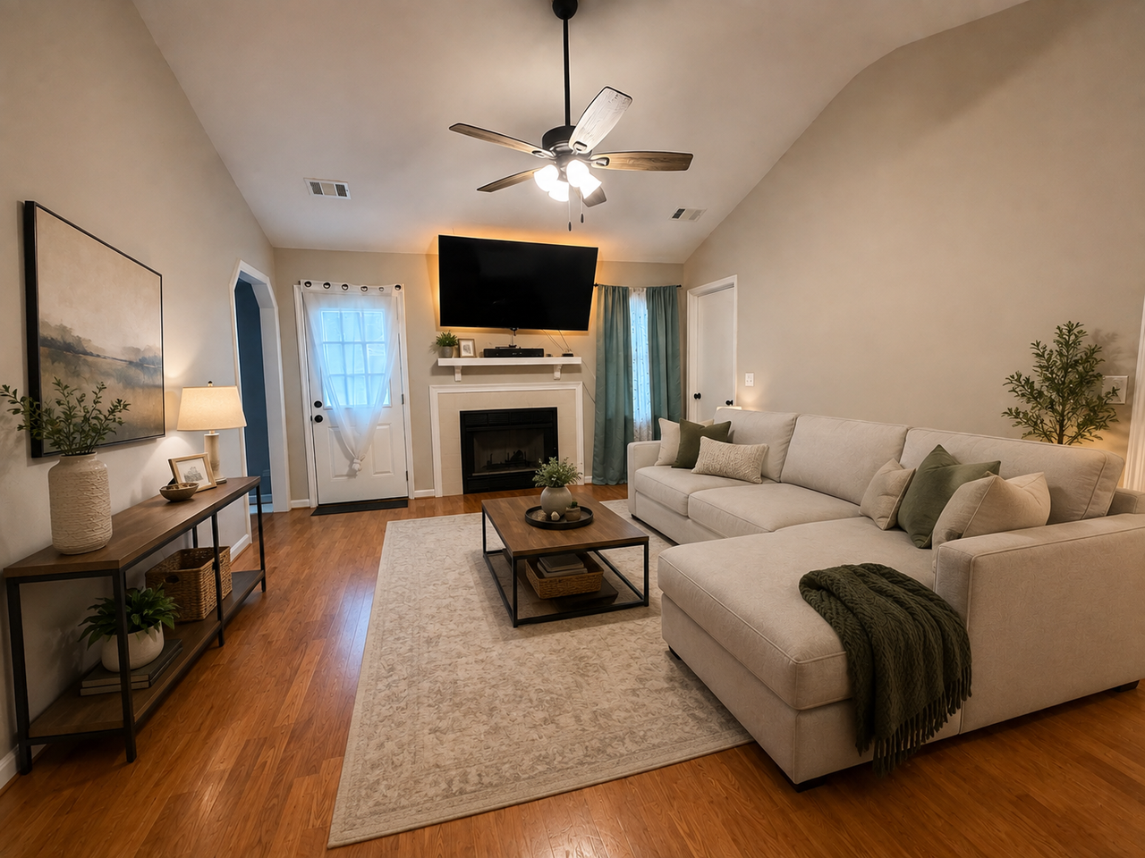 2915 Eagle Pointe Dr #NA - Photo 3 of 21