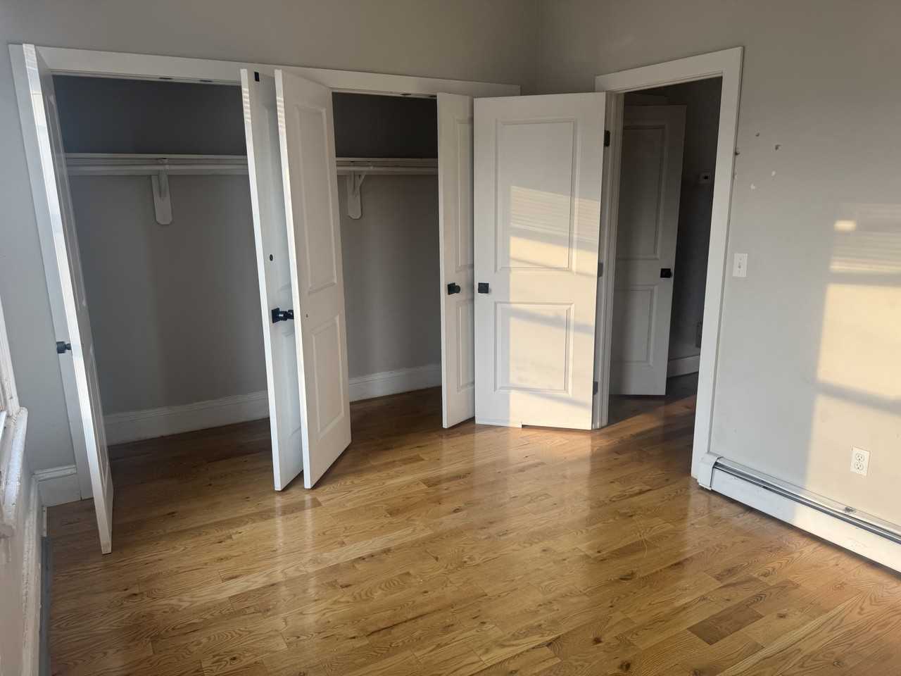 16 Lewis Ave #1L - Photo 2 of 9