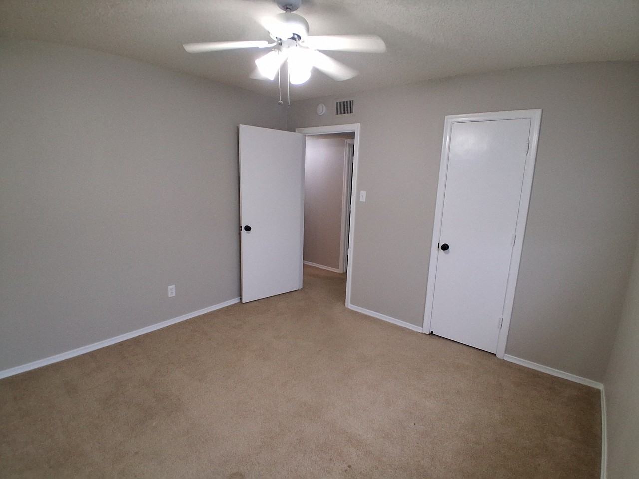2800 S Fielder Rd #A - Photo 5 of 10