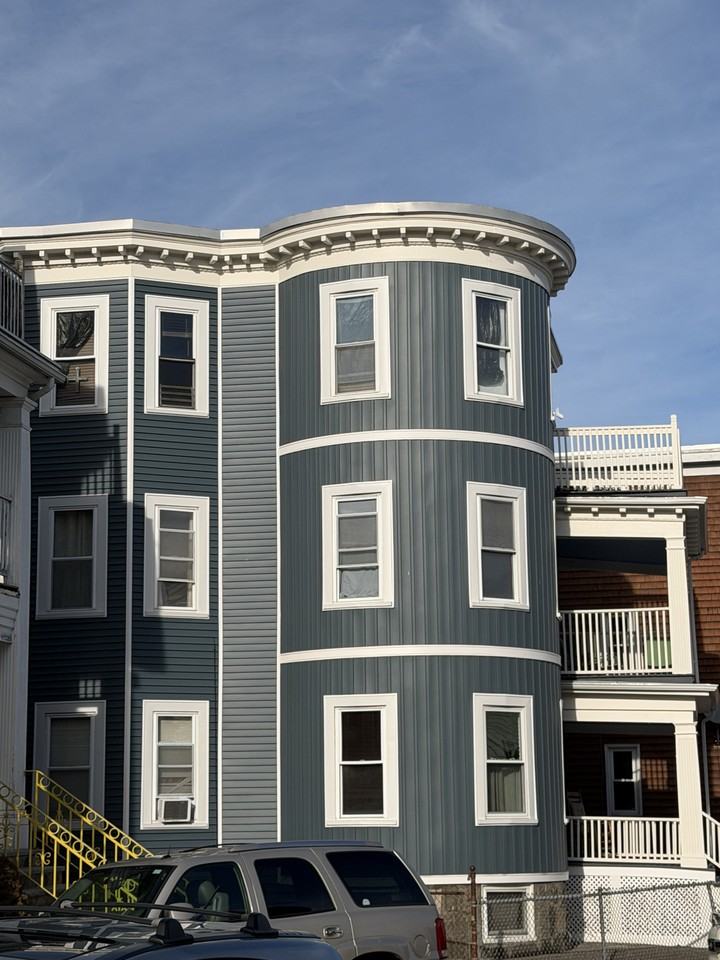 30 Saint Marks Rd #2