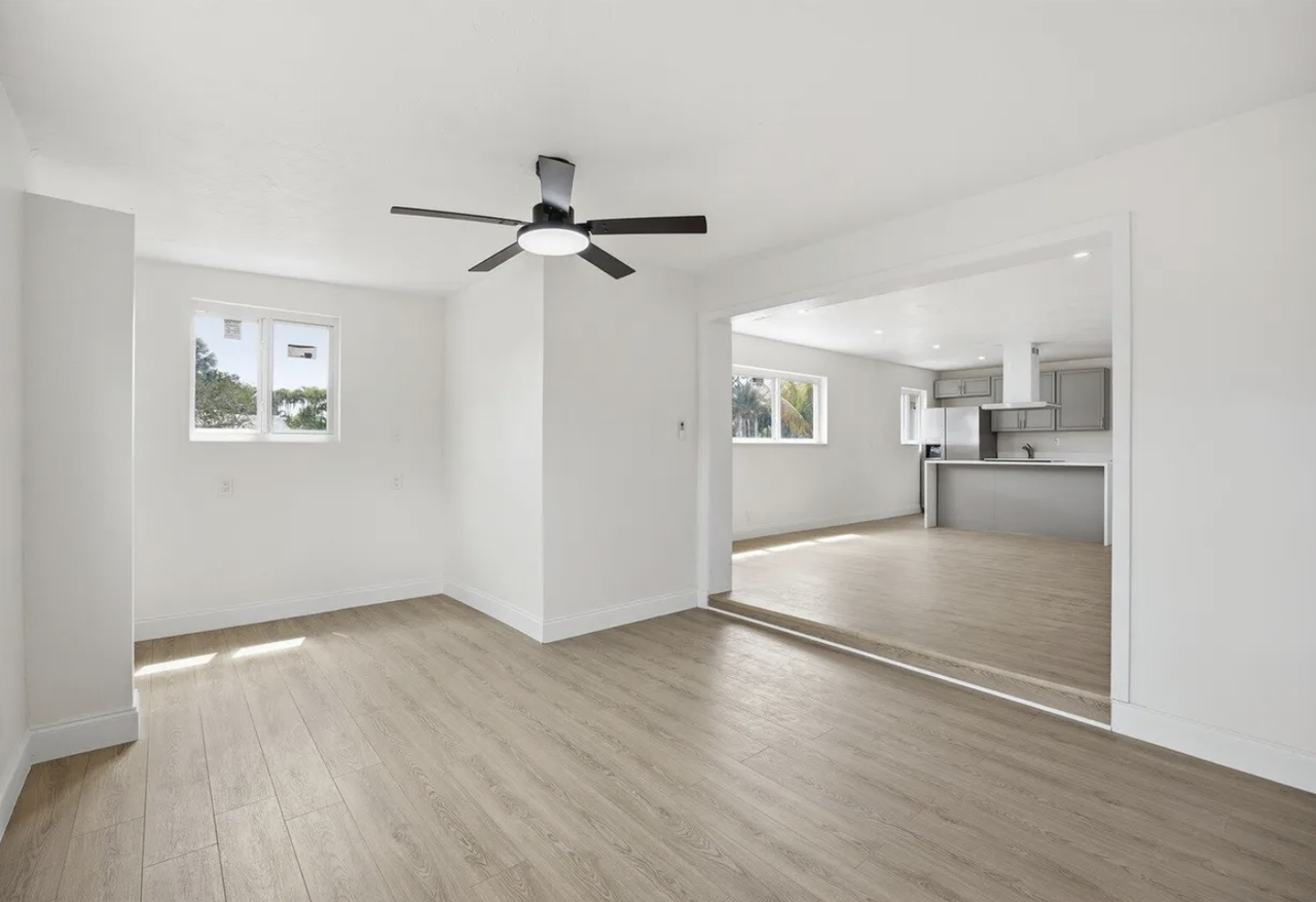 737 W Ilex Dr #NA - Photo 3 of 10