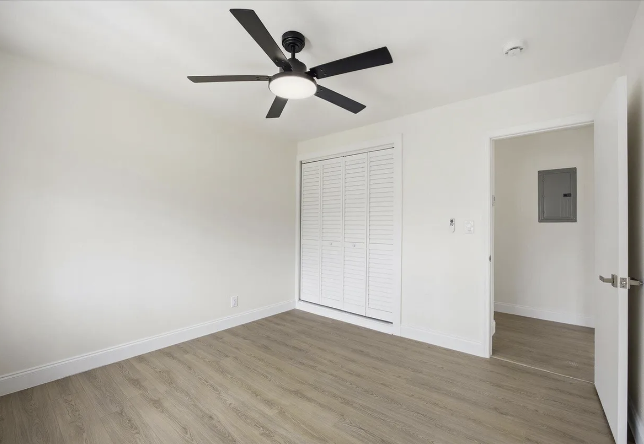 737 W Ilex Dr #NA - Photo 7 of 10