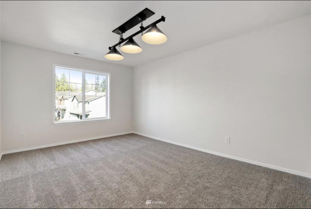 11703 60th Ave Se #NA - Photo 7 of 33