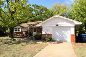 featured image of 1813 Hardy Dr