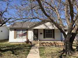 featured image of 1926 Ross Ave