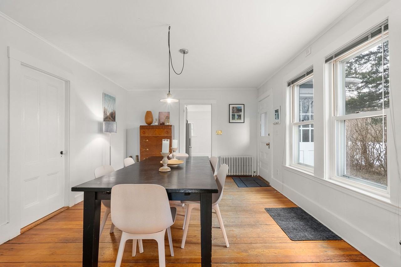 11 S Kilby St - Photo 7 of 28