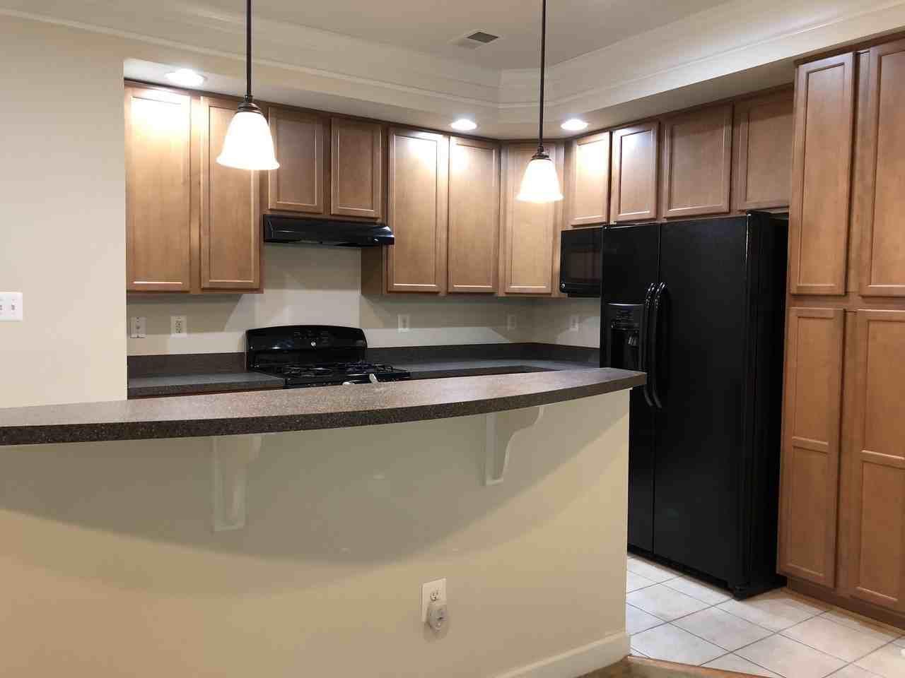317 Community Center Ave - Photo 7 of 21